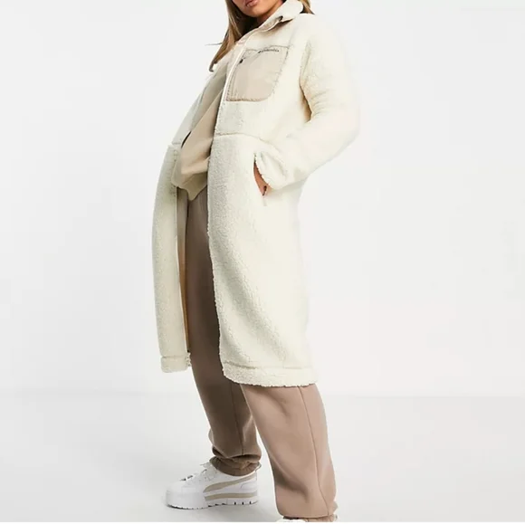 Columbia Cream Teddy Jacket - Picture 2 of 13